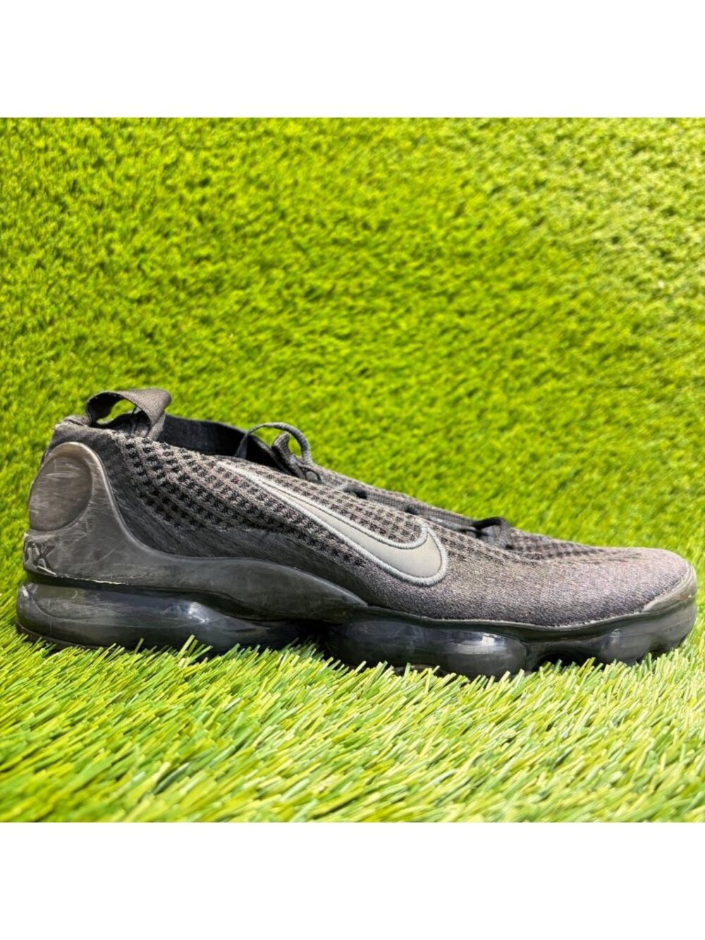 Nike Air VaporMax Flyknit 2021 Mens Size 8.5 Triple Black Running Shoes Sneakers